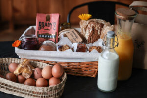 free breakfast hamper